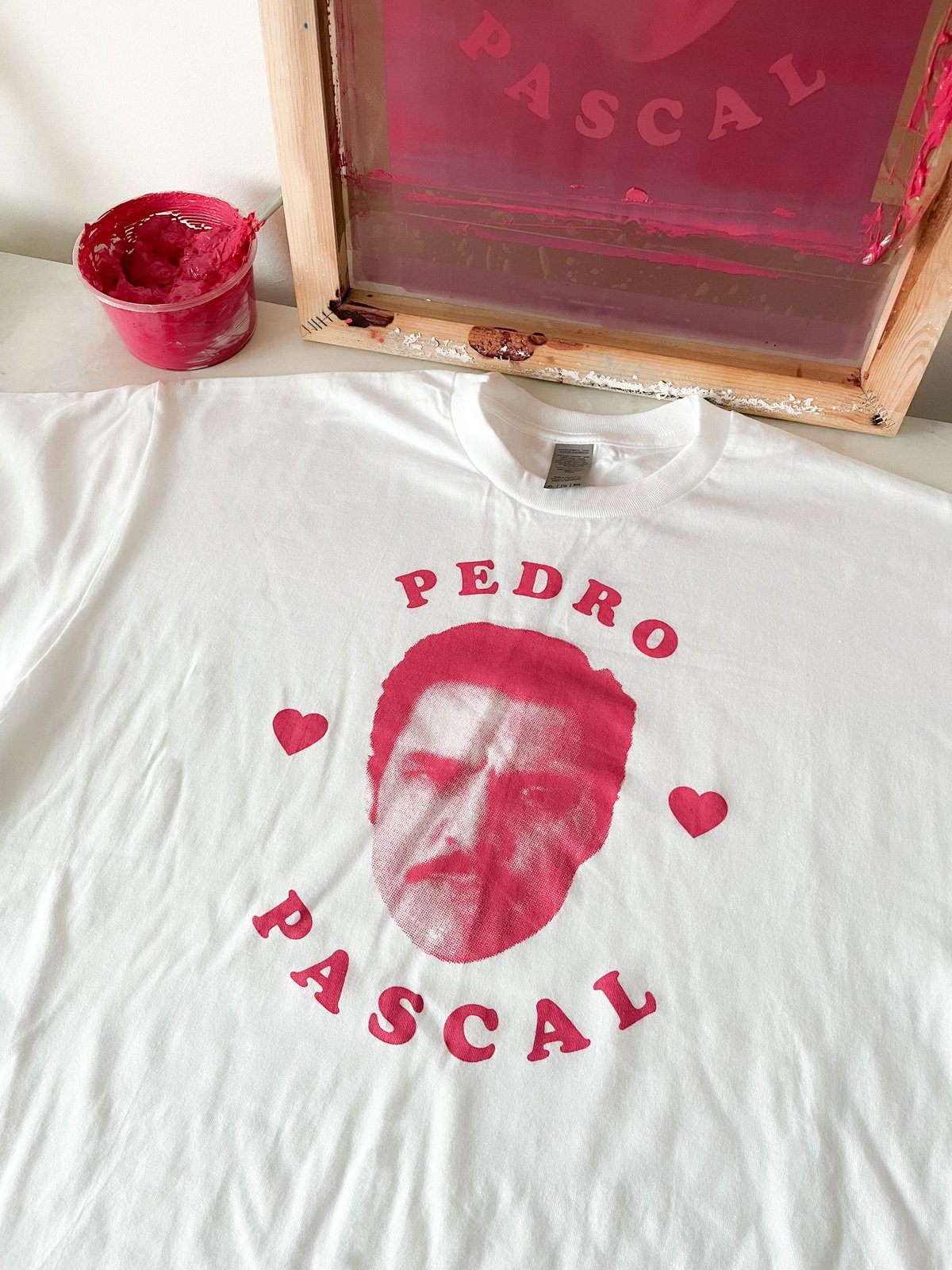 Pedro Pascal Unisex T-Shirt - Large