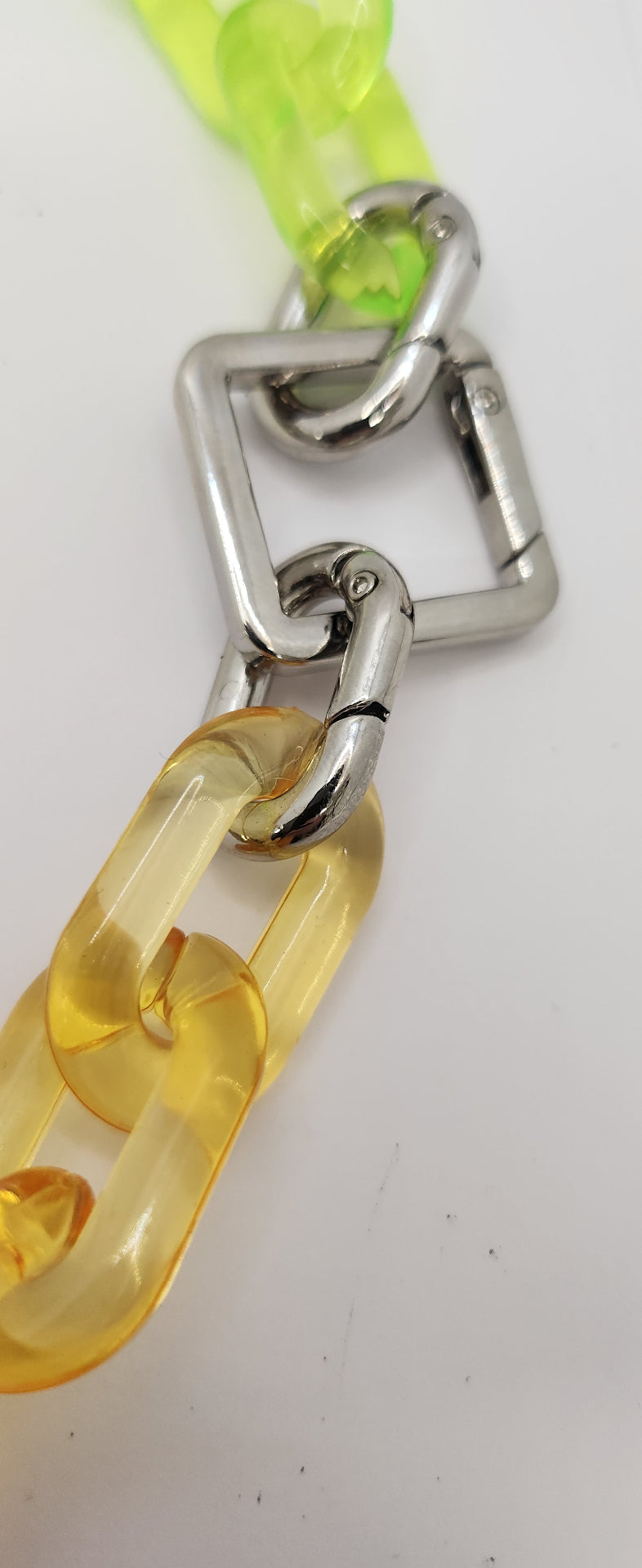 Acrylic jelly link necklace