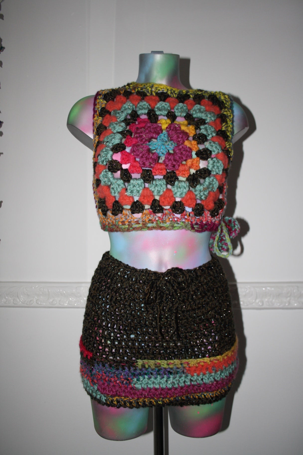 Flower crochet top - THE MAGIC LABEL