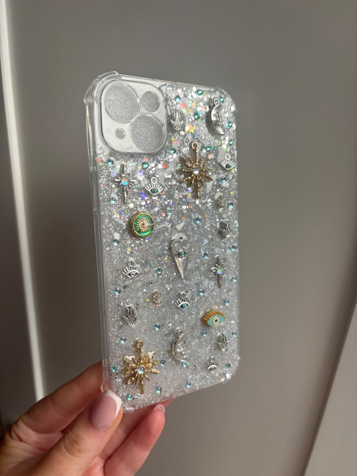 Funky phone case - iPhone 14/15 plus