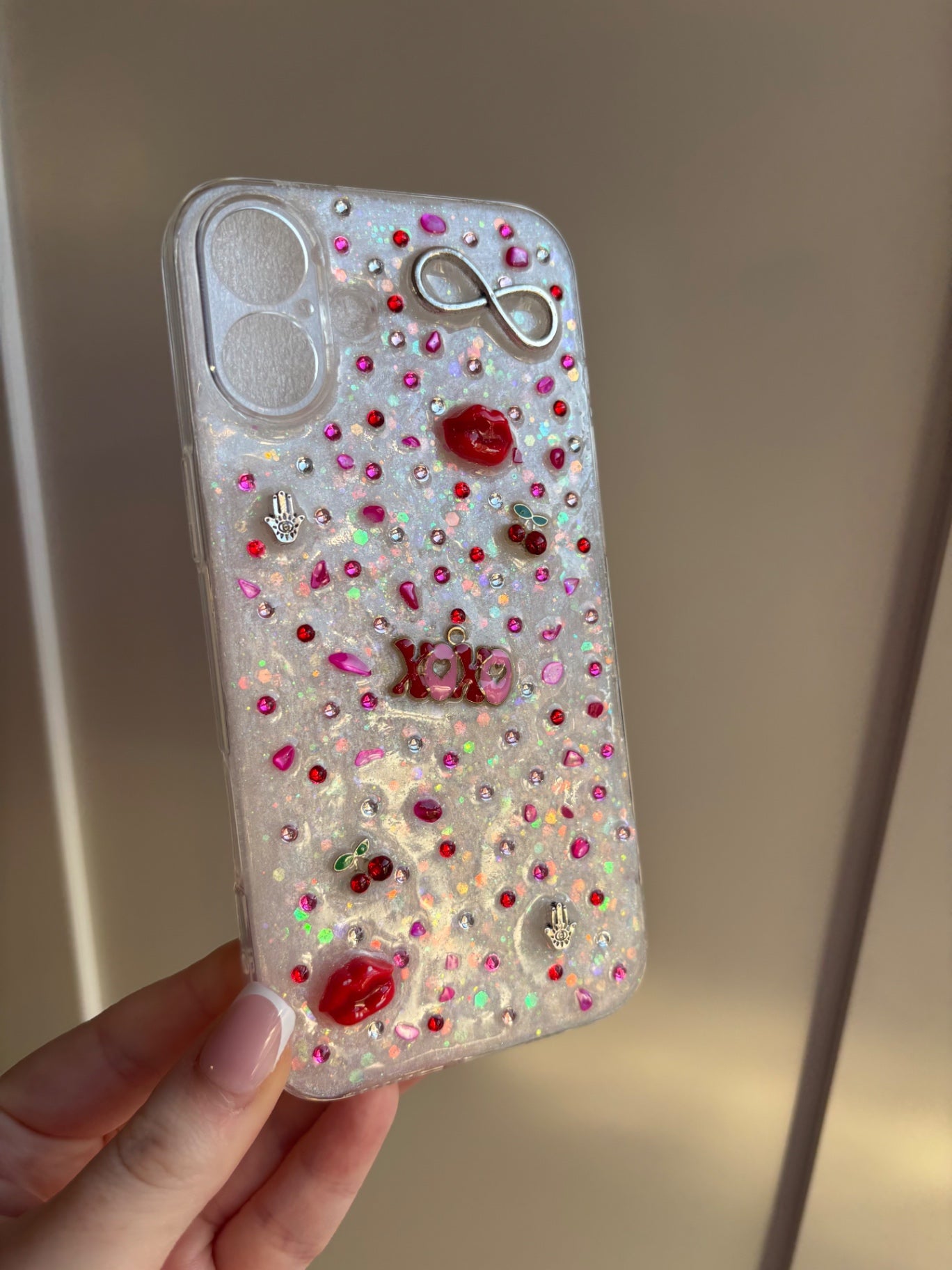 Funky phone case - iPhone 16 plus 💋