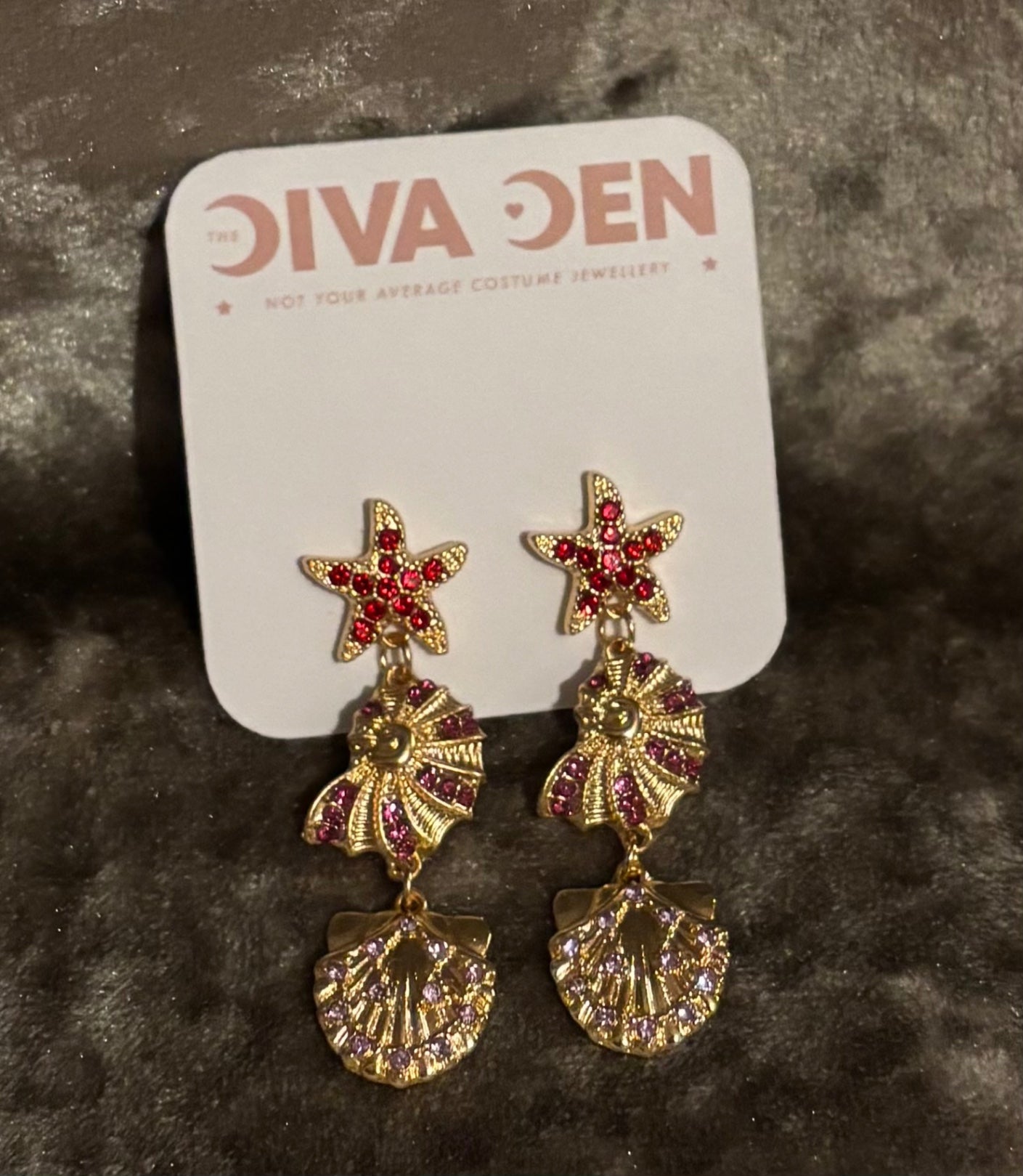 Red shell earrings