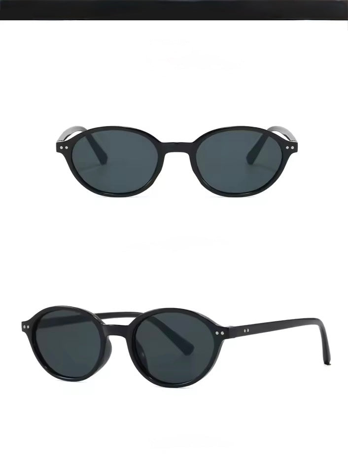 Blair Oval Sunglasses Black