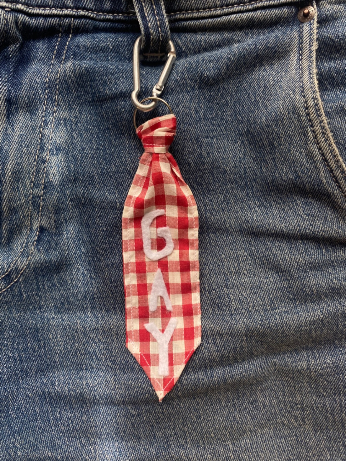 Red Gingham Tie Keyring