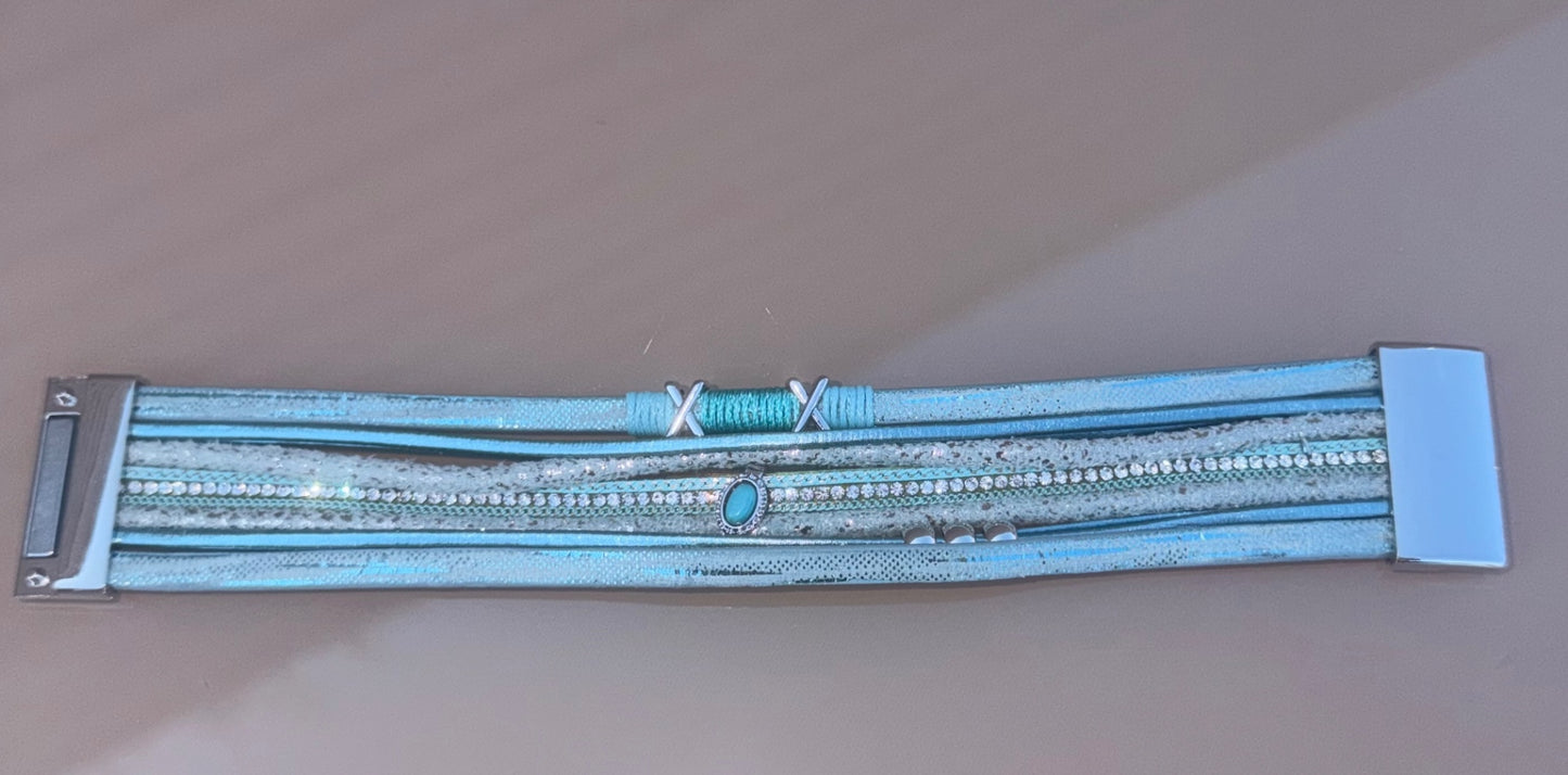 Indi blue