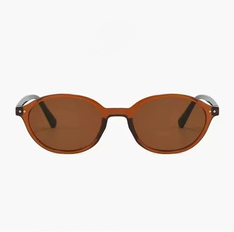 Blair Oval Sunglasses Tea Green