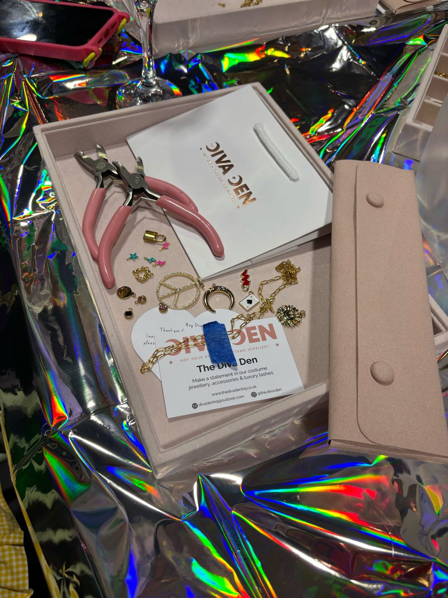 *NEW SLOT ADDED* 6th December - Charm Bar Workshop