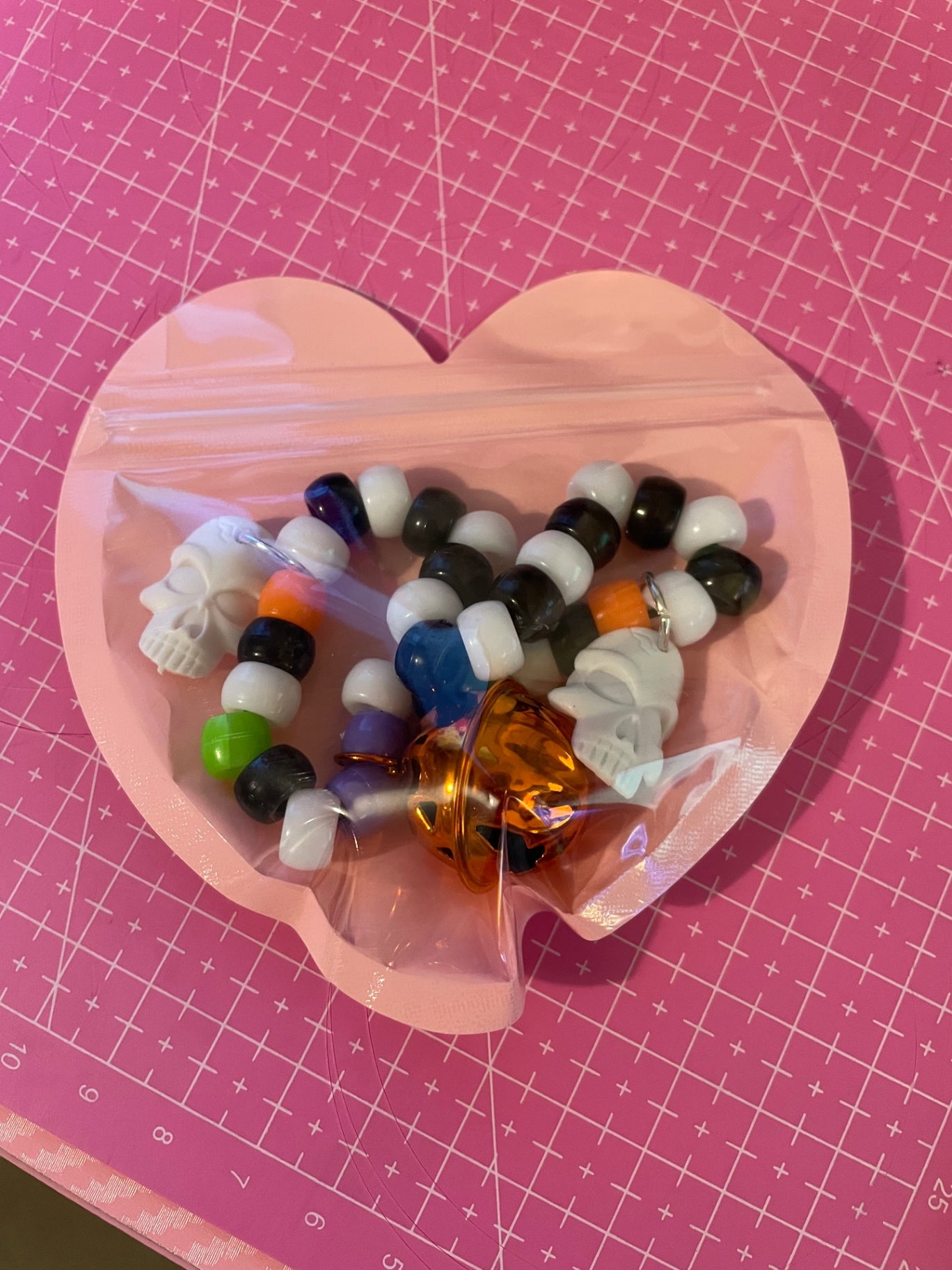 Kandi Single - Halloween Skulls & Pumpkin
