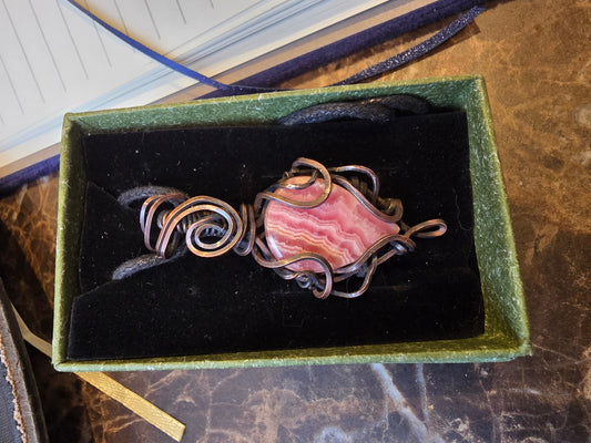 Rhodonite wire wrapped pendant 