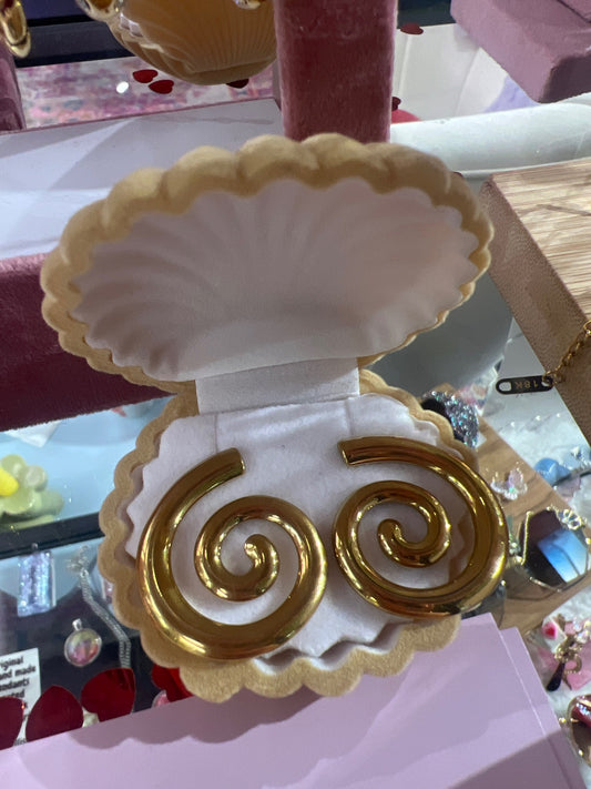 Spiral earrings 