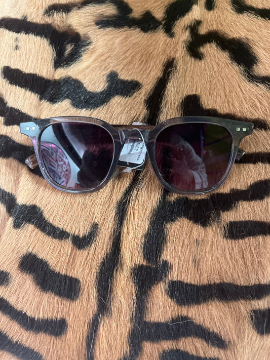 Sunnies Ray