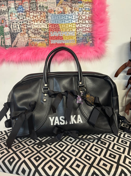 Upcycle bow bag