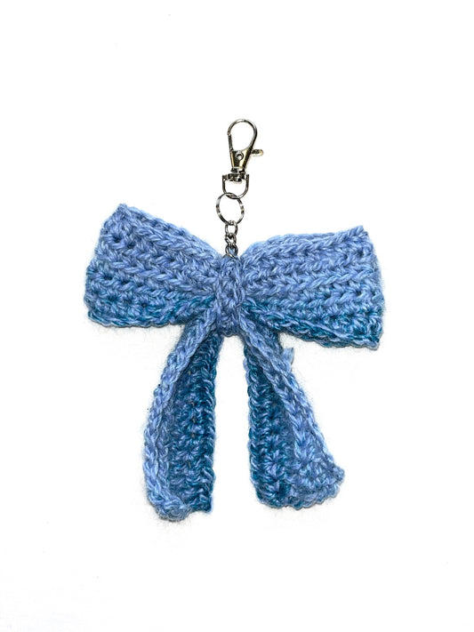 Blue & purple crochet bow keyring 