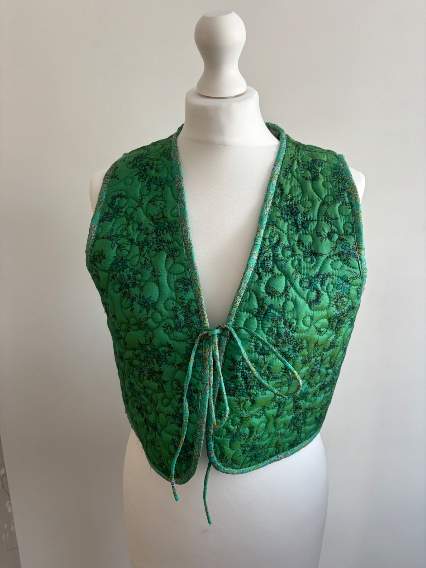 Reversible silk waistcoat handmade from Vintage Indian Sari