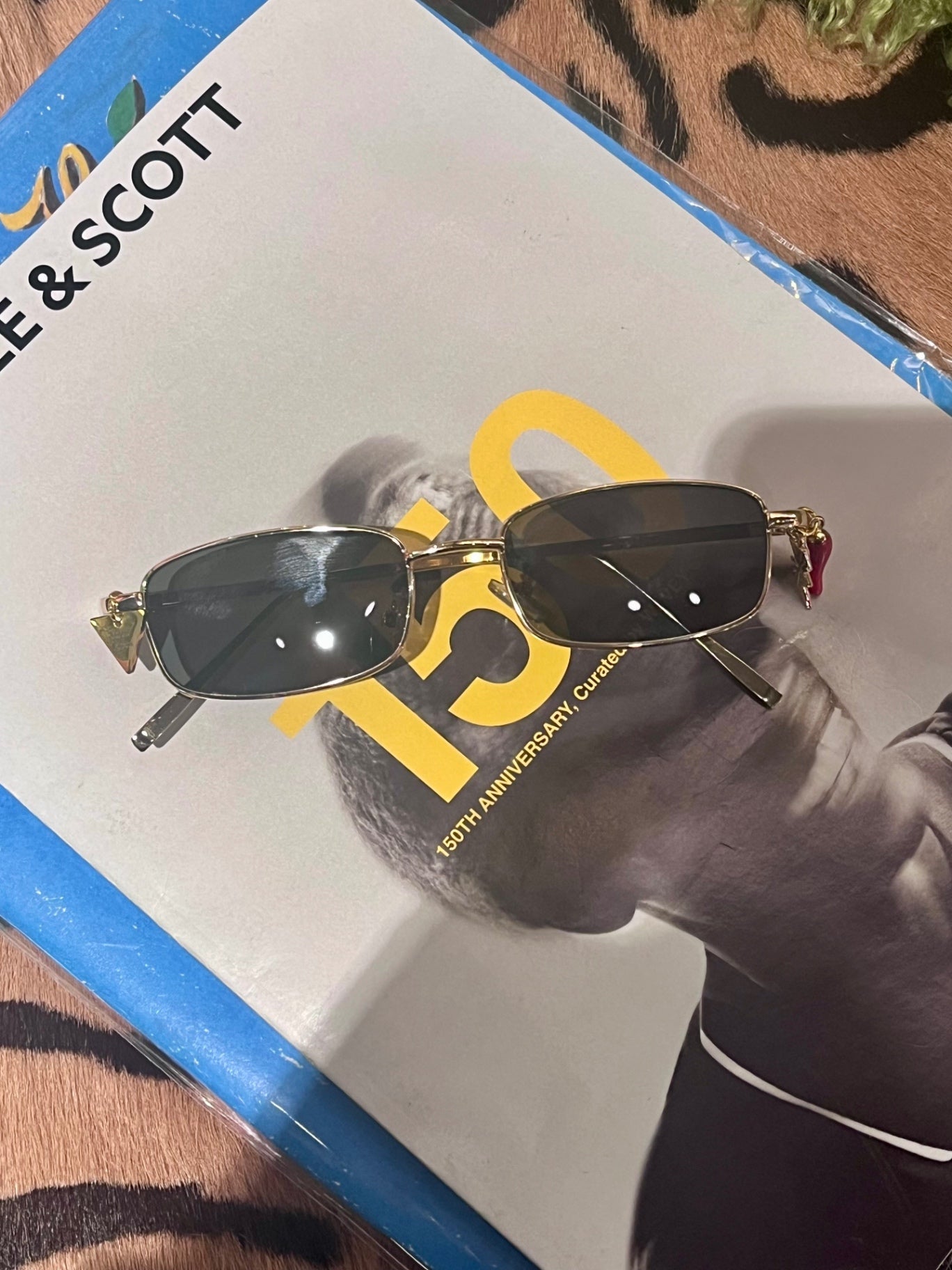 Buffy Chilli Charm Gold Sunnies