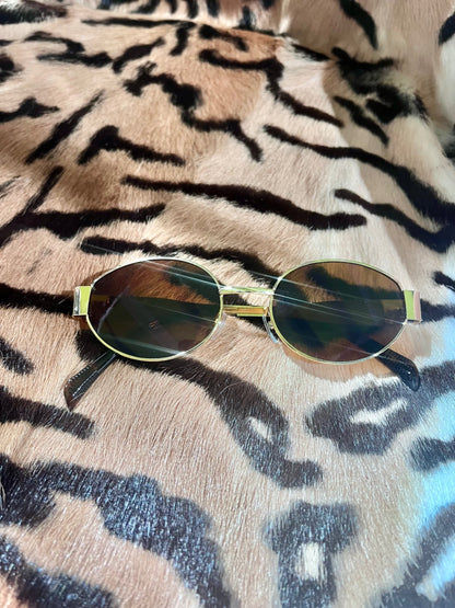 Milan Tea Gold Frame Sunnies