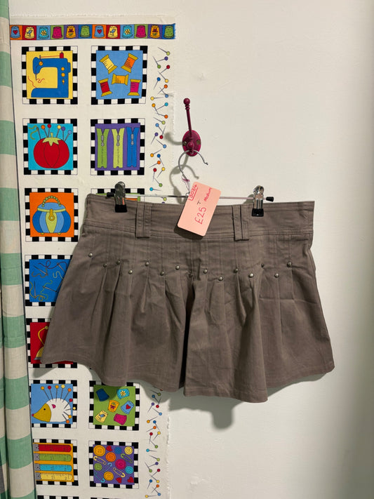 Khaki pleated mini skirt