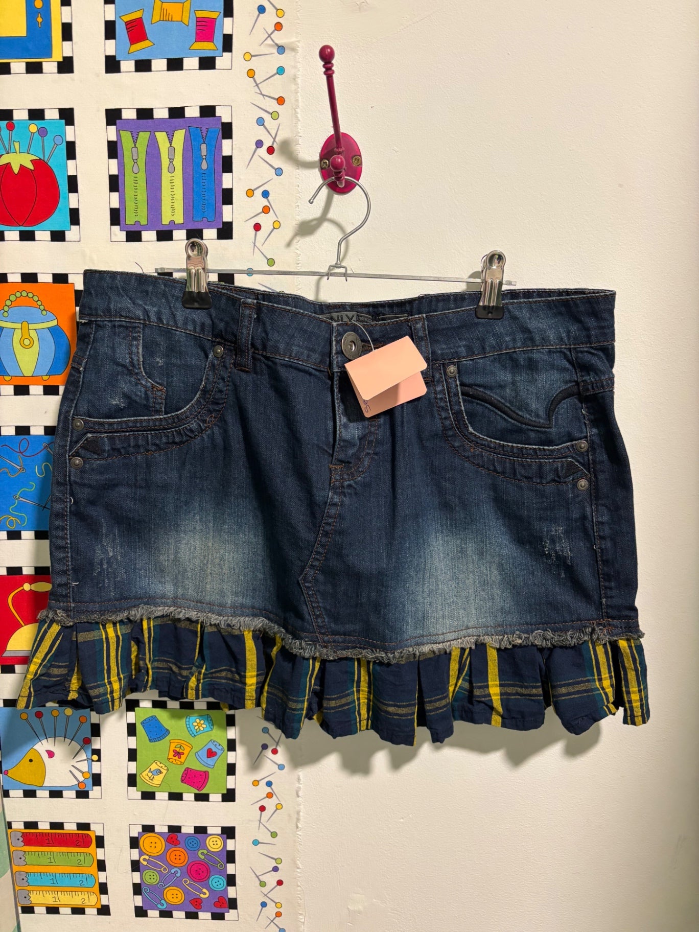 Denim mini skirt with tartan 