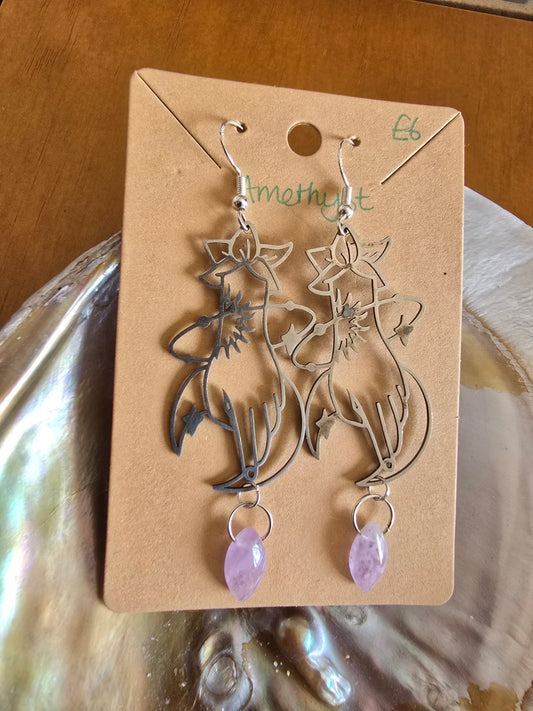 Amethyst hand earrings 