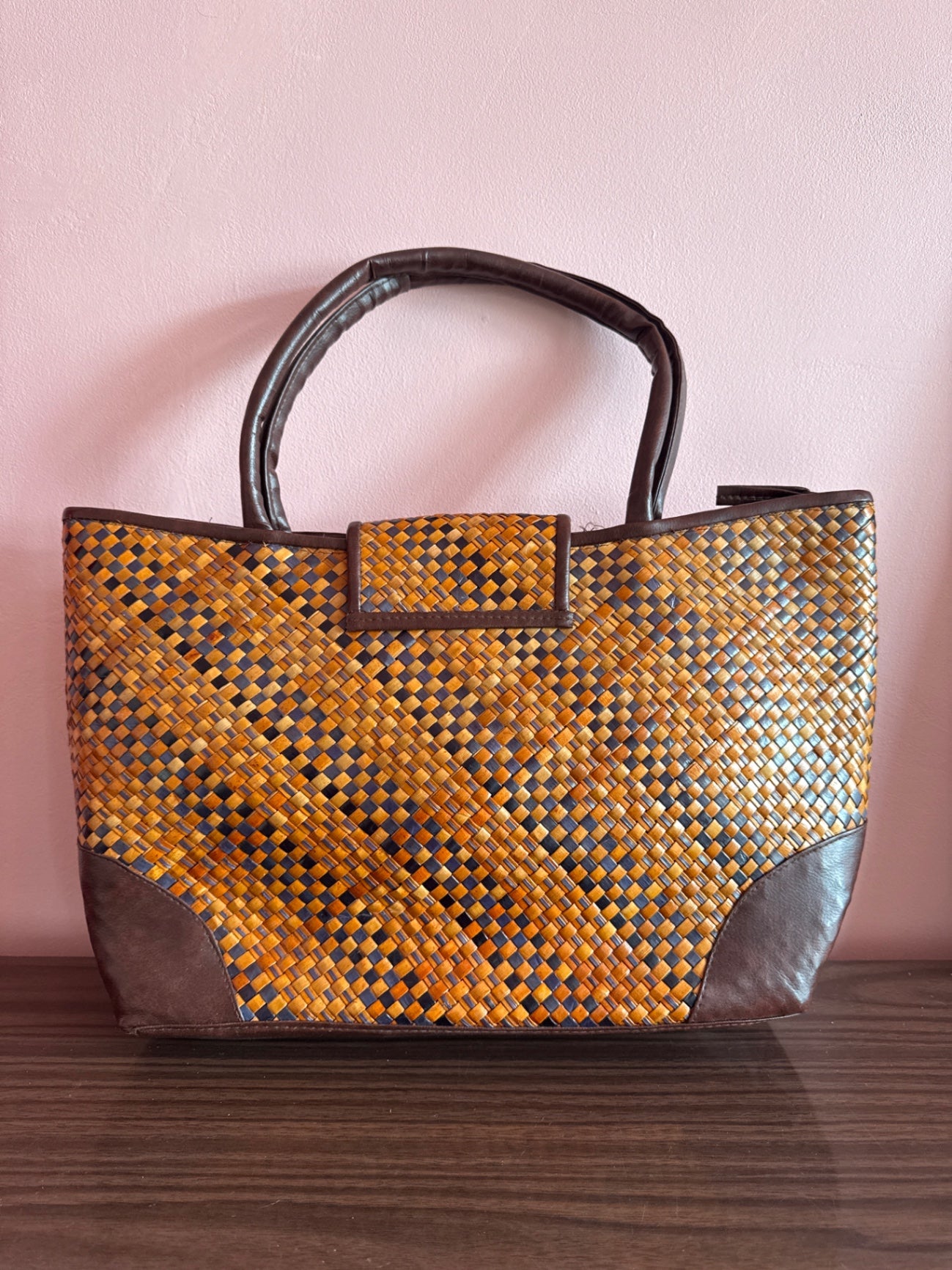 Brown woven bag 
