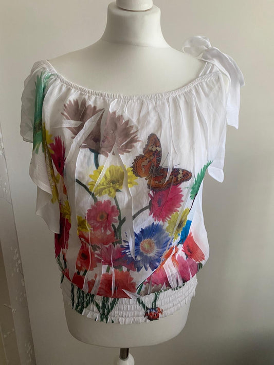 One shoulder white top with flowers 