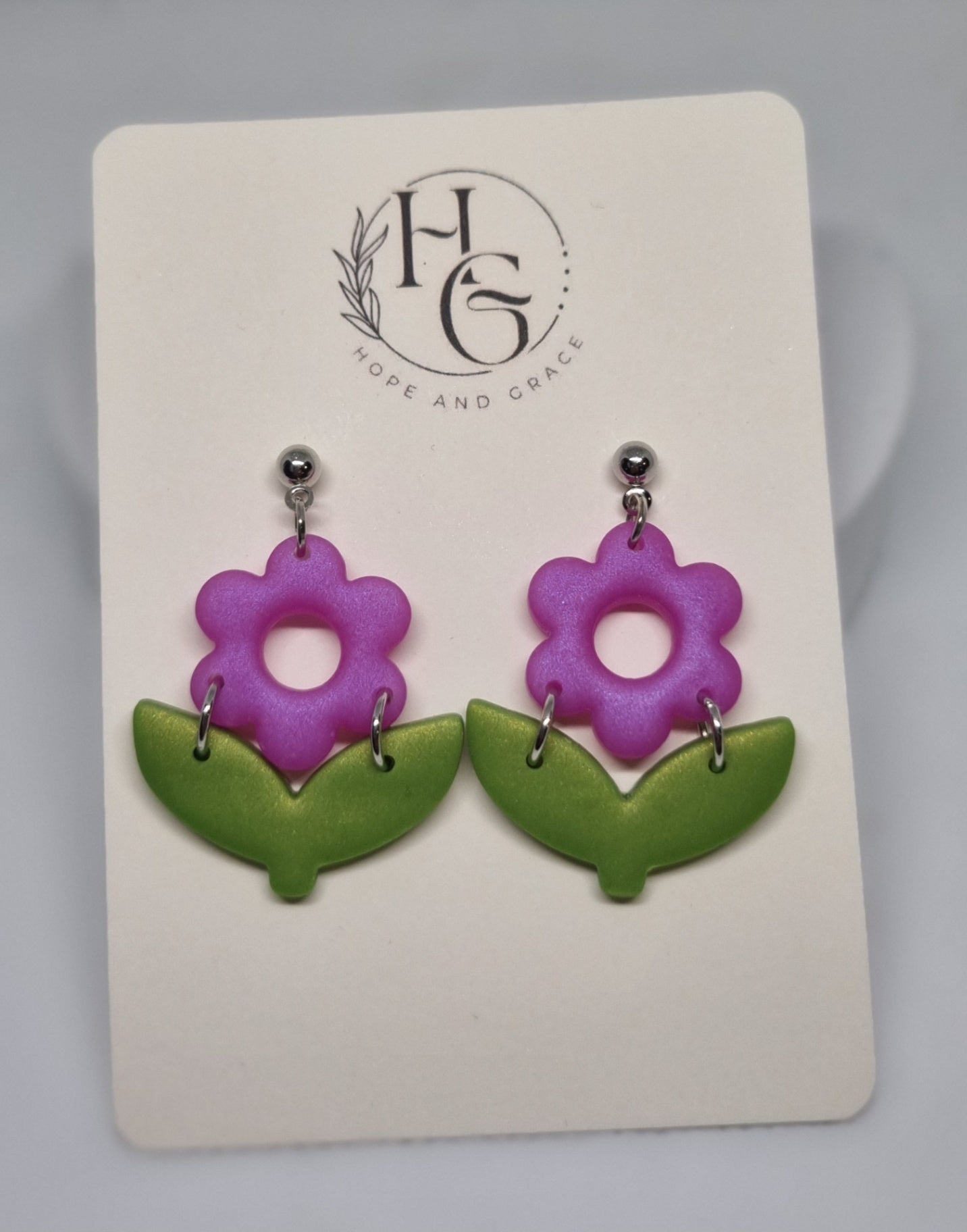 Fun purple flower earrings