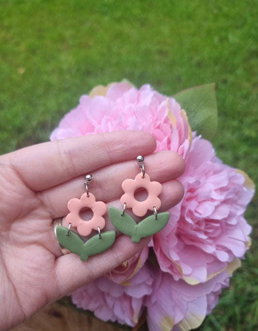 Fun peach flower earrings