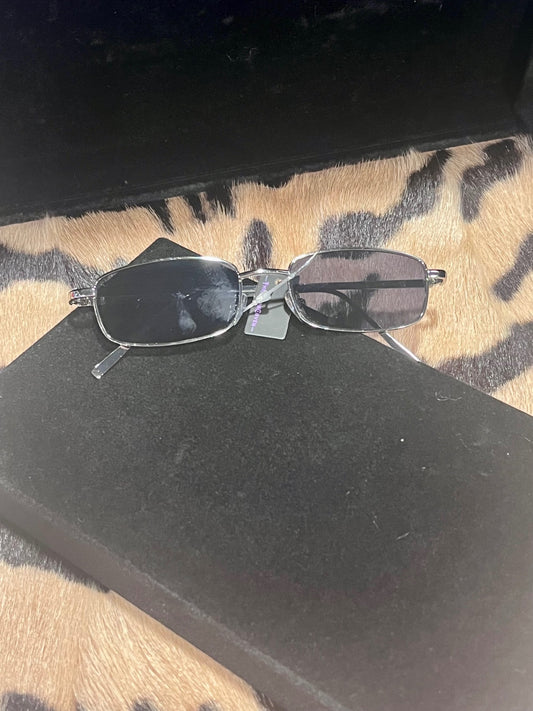 Buffy Metal Frame Sunnies Silver
