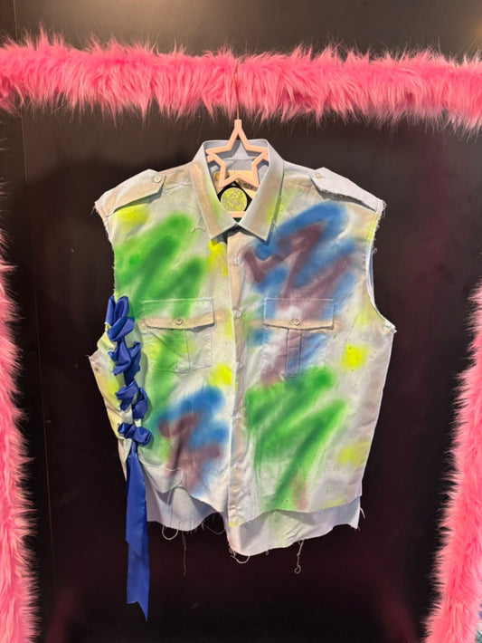 Graffiti Spray Bow Shirt M/L