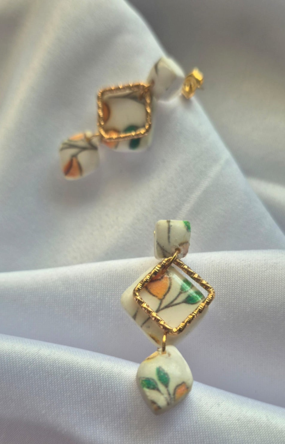 3-tier abstract lemon earrings with metal decal