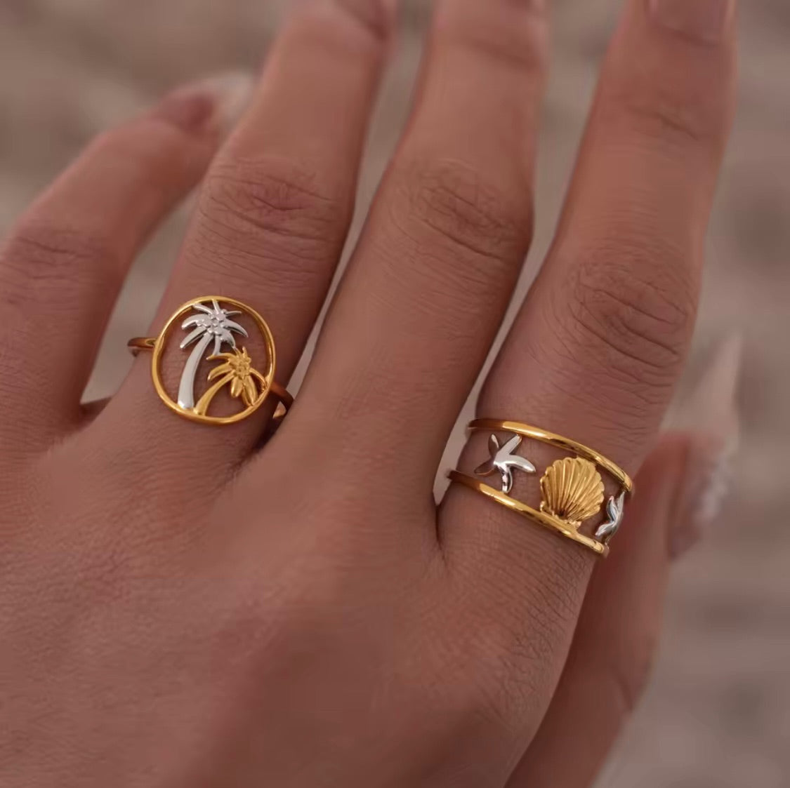 “Ocean Treasures” Shell Starfish Ring Adjustable