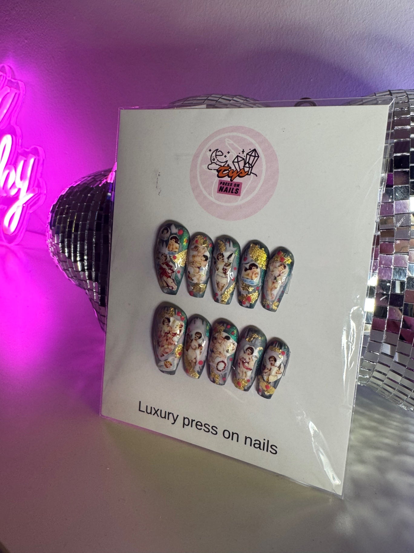 Cherubs gold leafing 