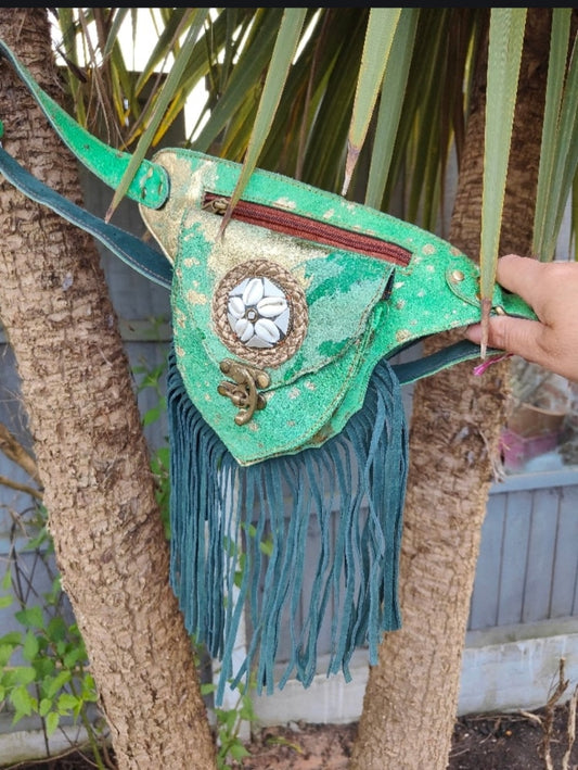 Fringe bum bag - Woodstock green 