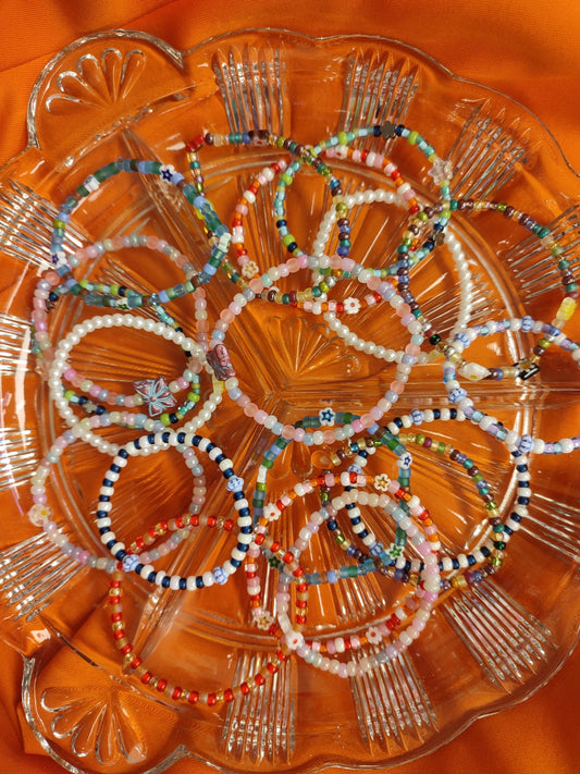 Elastic bracelets