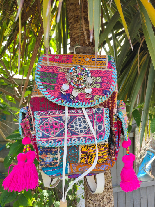 Skiathos back pack - white straps 