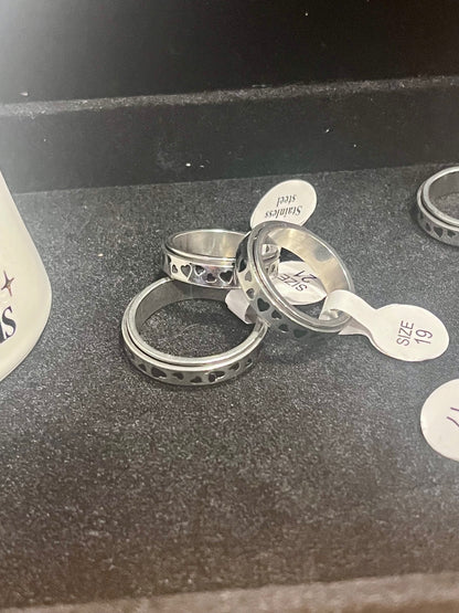 Heart Spinner Ring-Size 10