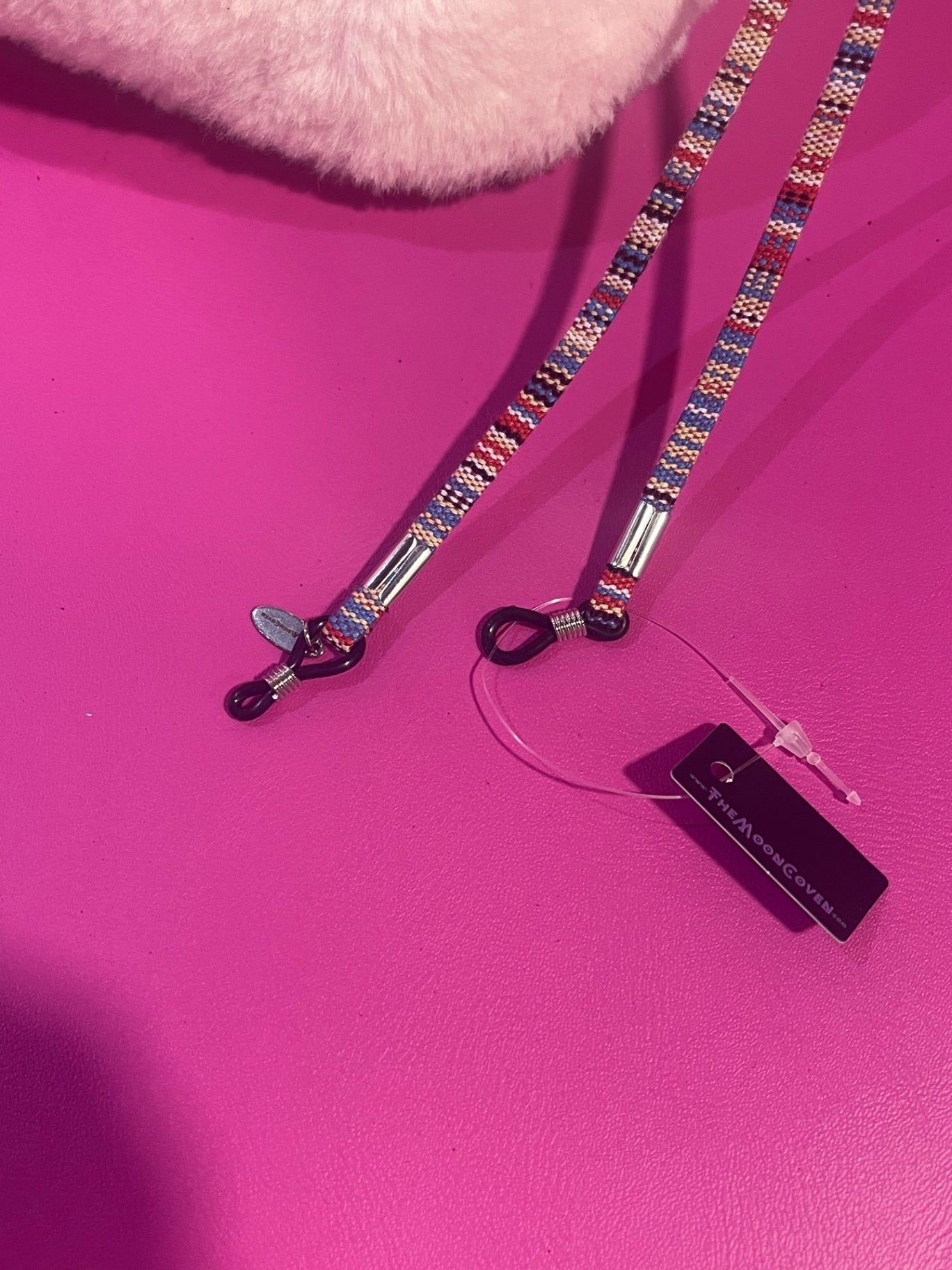 Aztec Sunnies Strap Chain Red/Blue