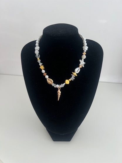 Shell SZN necklace - gold