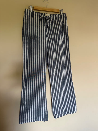 Preloved blue stripe trousers 