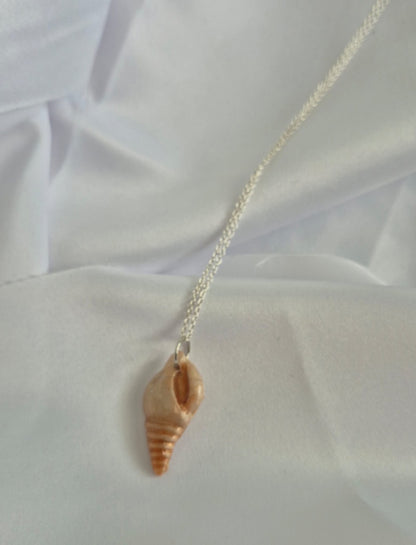Seashell Pendant necklace