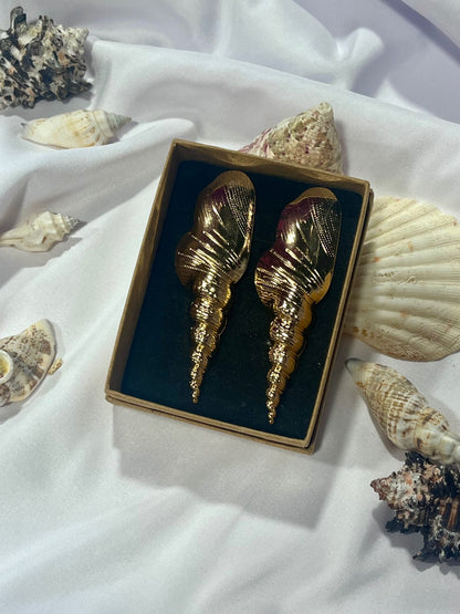 Siren’s Spiral Conch Drop Earrings – Gold-Tone Sea Treasures