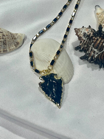 Obsidian Arrow Shield Pendant – Midnight Onyx Crystal Chain
