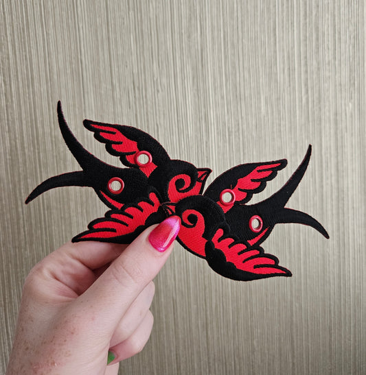 Red and Black Swallow Duo Lace Accessories