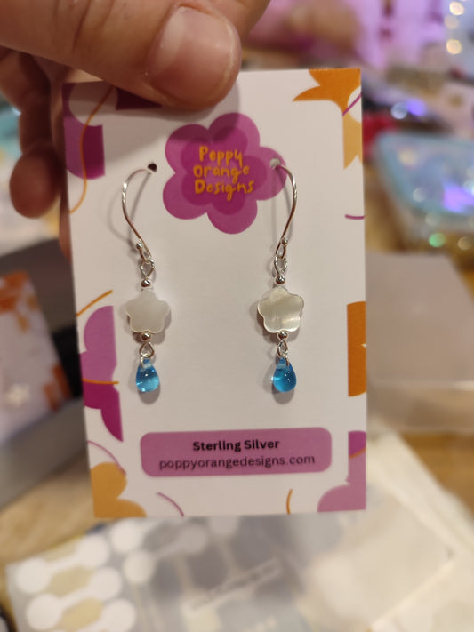 Cloud dangle