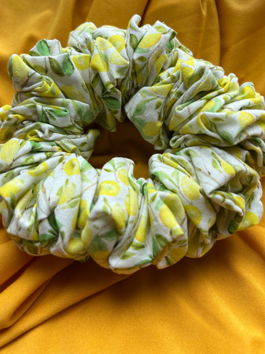 Giant XXL Oversized Scrunchie - Zesty Lemon