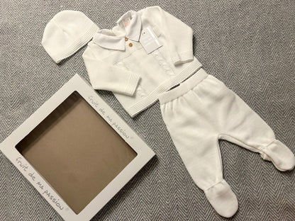 0-3m White 3 Piece Baby Boxed Set