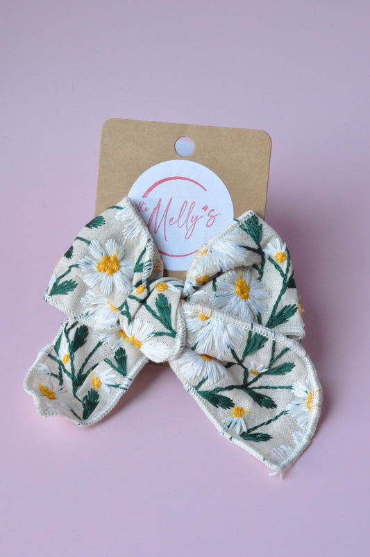 Embroidered Daisy Bow Hair Clip