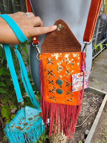 Yellowstone mobile bag - orange and gold 