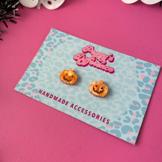 Pumpkin stud earrings