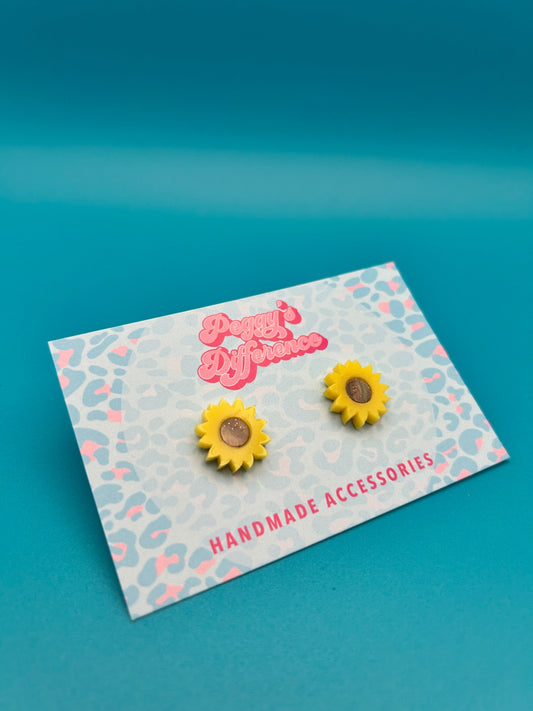 Sunflower stud earrings